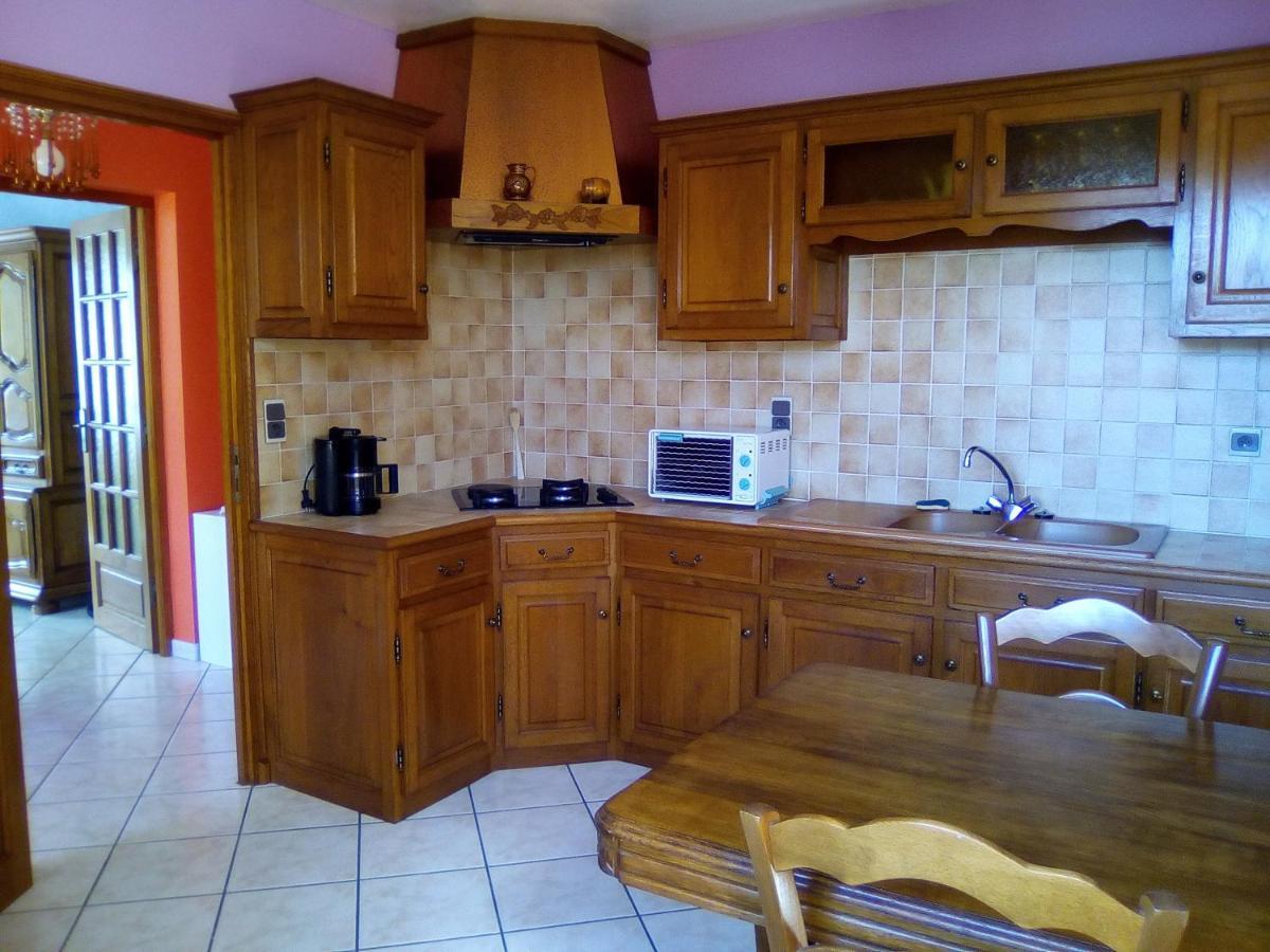 Villa Les Cretes à Sarrouilles Extérieur photo