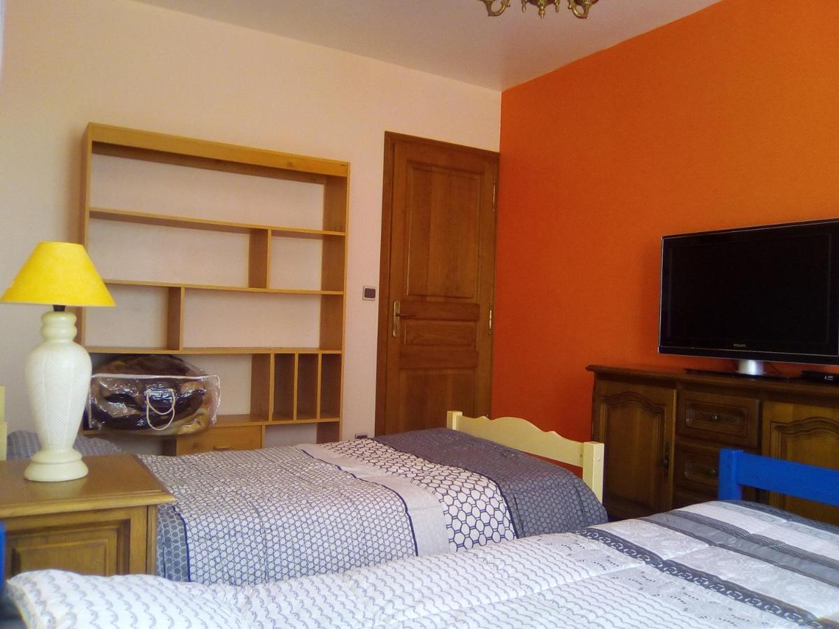 Villa Les Cretes à Sarrouilles Extérieur photo